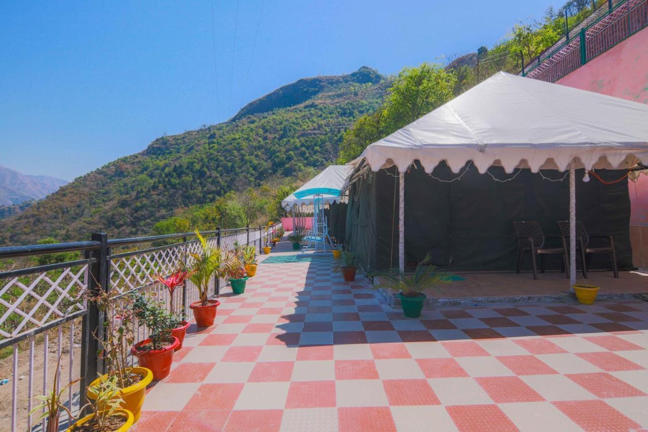 V Resorts Brv Resort Мусори Екстериор снимка