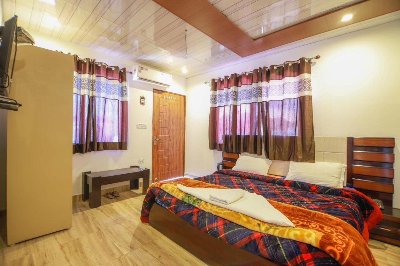 V Resorts Brv Resort Мусори Екстериор снимка